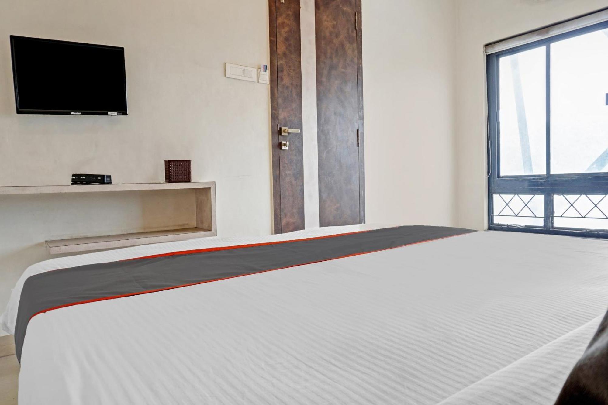 Collection O Royce Studios Near Pune Airport Exterior foto